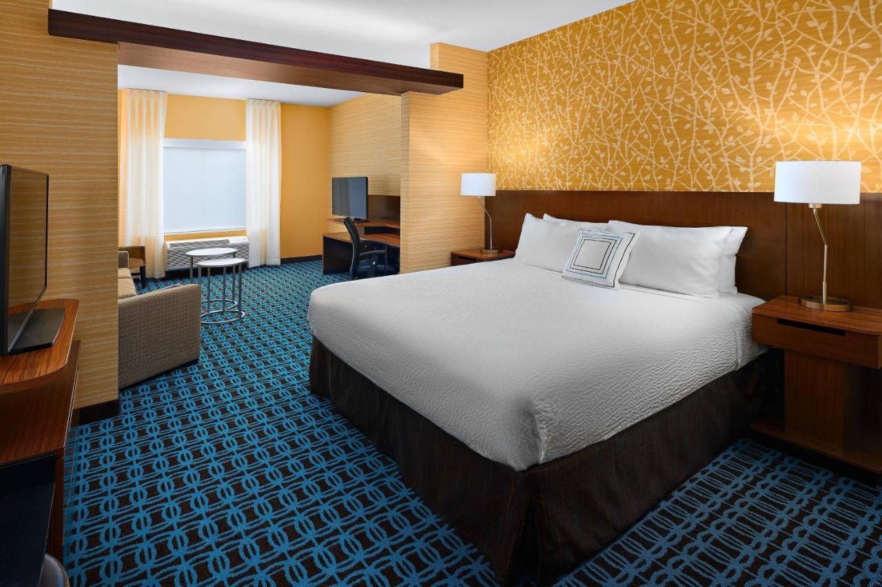 Fairfield Inn & Suites By Marriott Fresno Yosemite International Airport Exterior photo